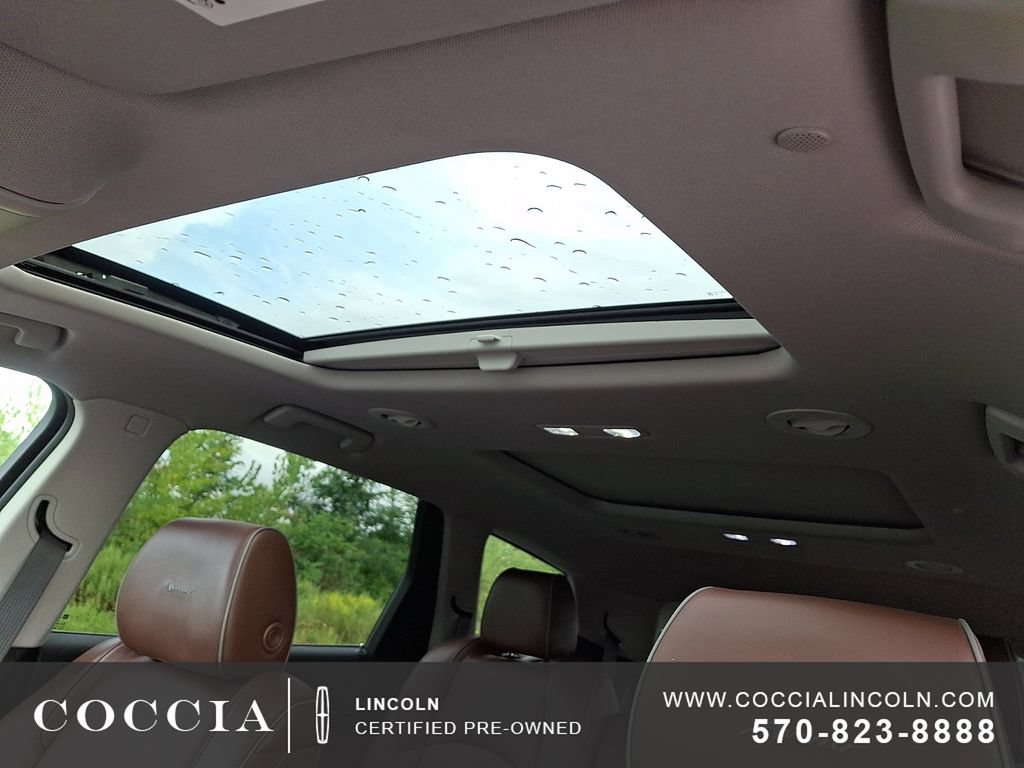 Used 2021 Buick Enclave Avenir w/ Avenir Technology Package AWD/4WD image 14