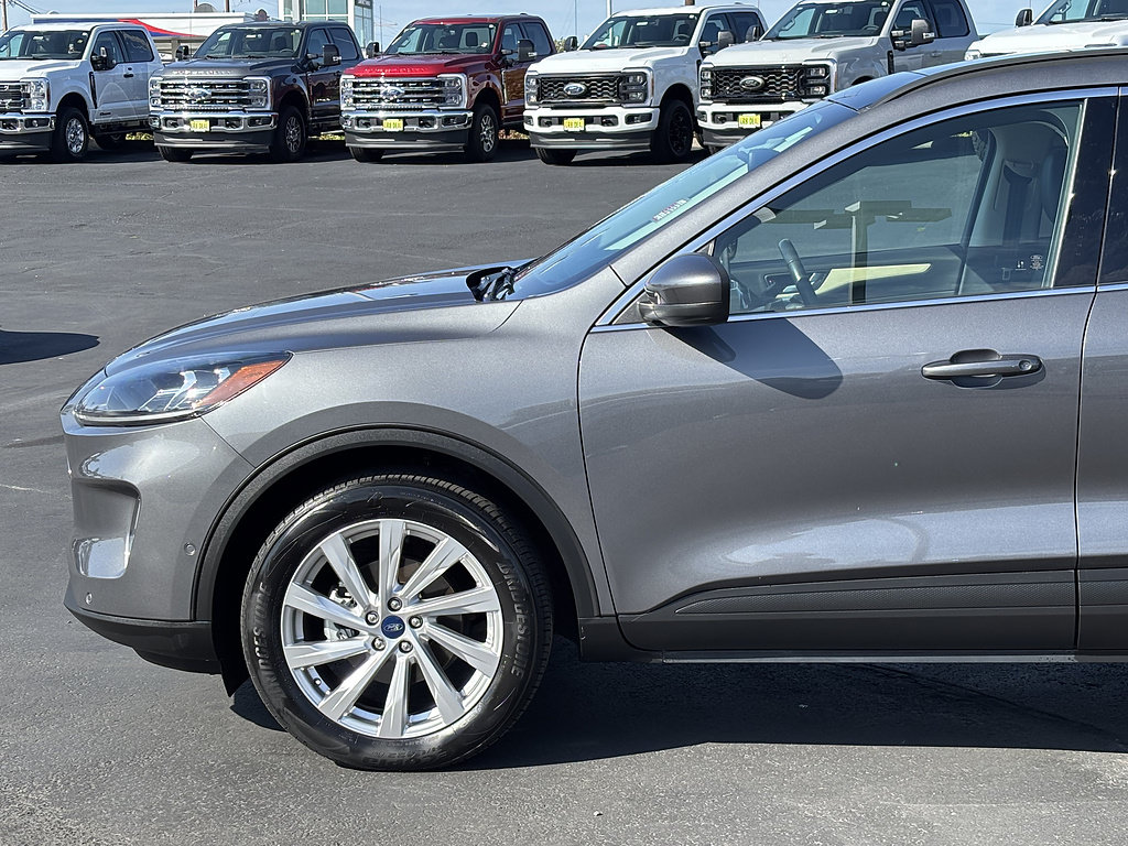 Certified 2021 Ford Escape Titanium w/ Titanium Elite Package AWD/4WD image 10