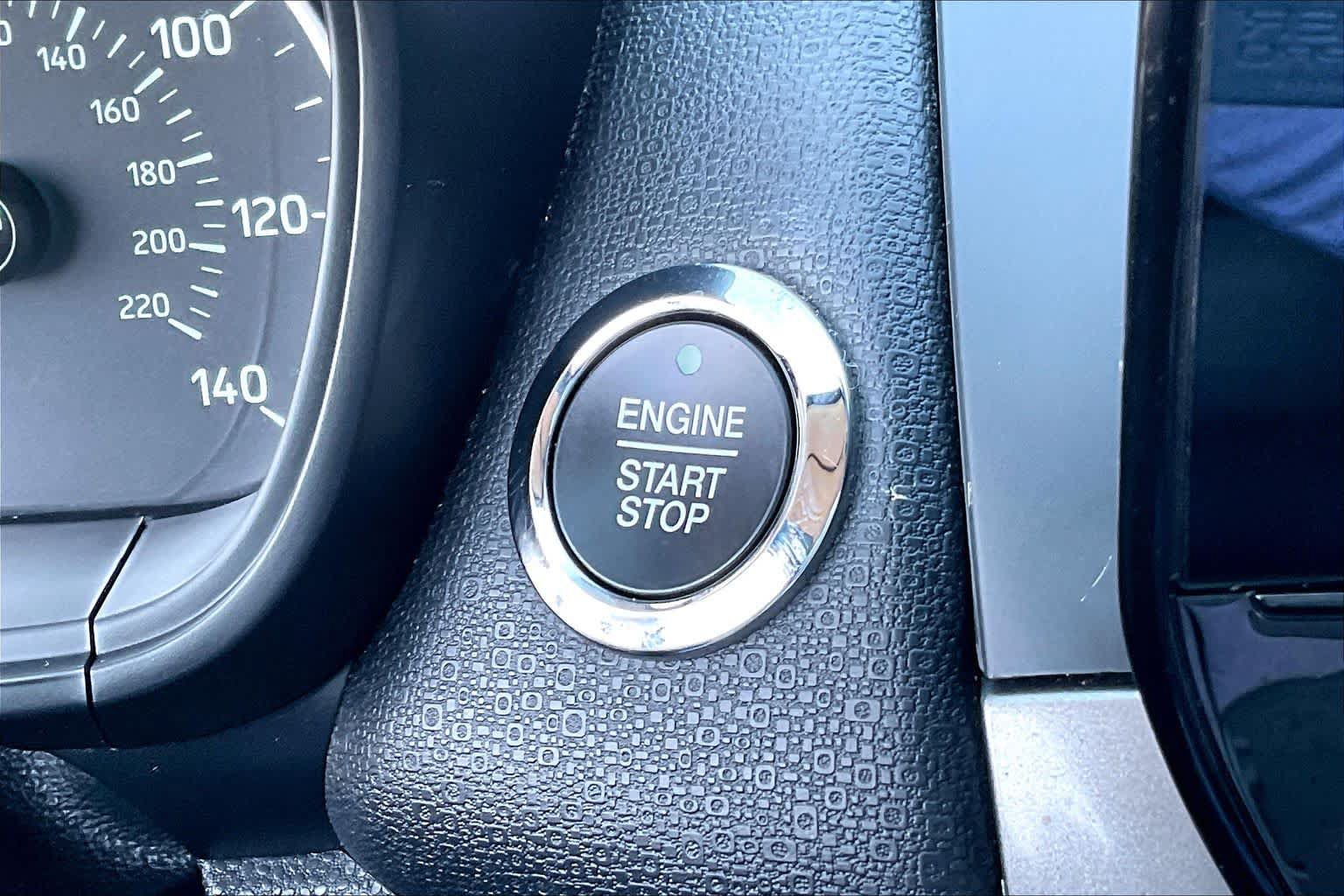 Certified 2021 Ford EcoSport SE FWD image 32