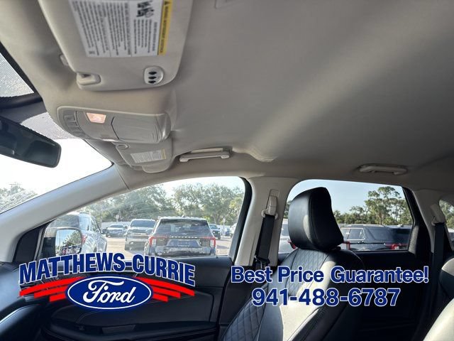 Certified 2024 Ford Edge Titanium AWD/4WD image 11