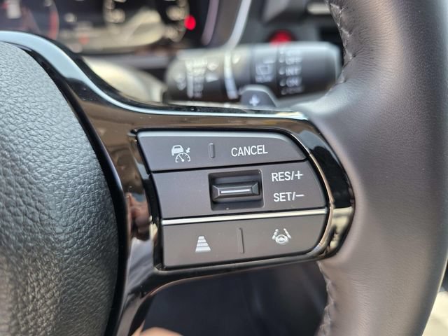 Used 2025 Honda Pilot Touring image 19