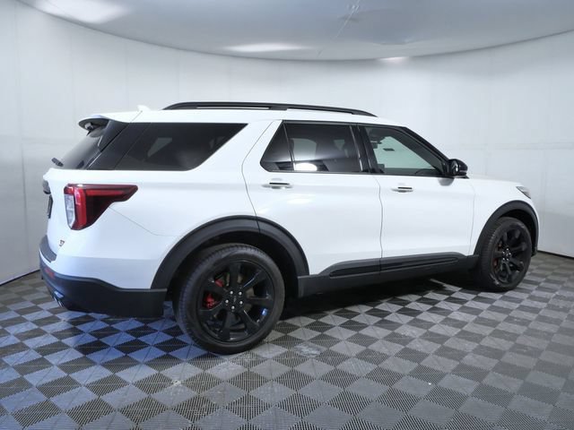 Certified 2023 Ford Explorer ST w/ Equipment Group 401A AWD/4WD image 8