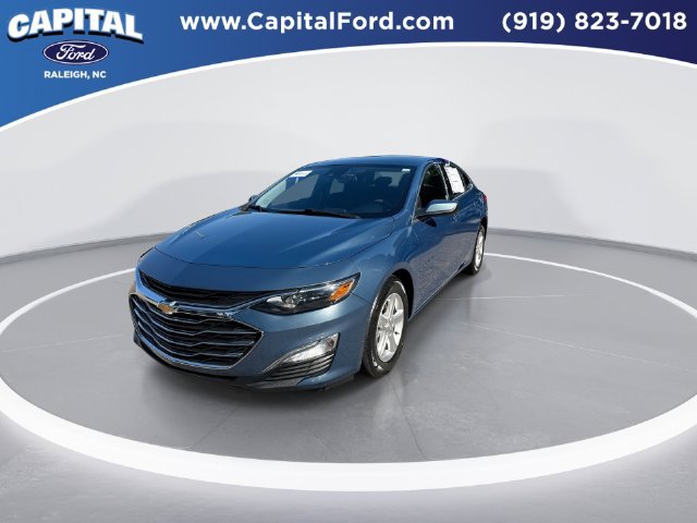 Used 2024 Chevrolet Malibu LS w/ LPO, Floor Liner Package FWD image 4
