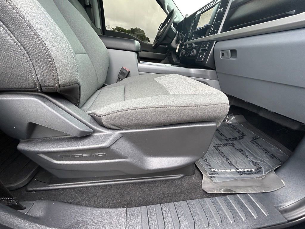 Certified 2024 Ford F350 XLT w/ 360-Degree Camera Package AWD/4WD image 24