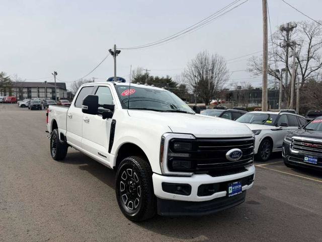 Certified 2025 Ford F350 Platinum AWD/4WD image 10