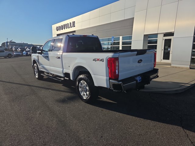 Certified 2024 Ford F250 XLT image 3