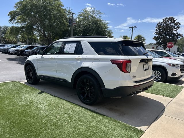 Certified 2022 Ford Explorer ST-Line w/ Class IV Trailer Tow Package RWD image 7