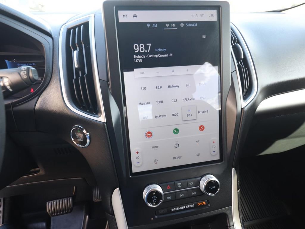 Certified 2024 Ford Edge SE w/ Black Appearance Package image 19