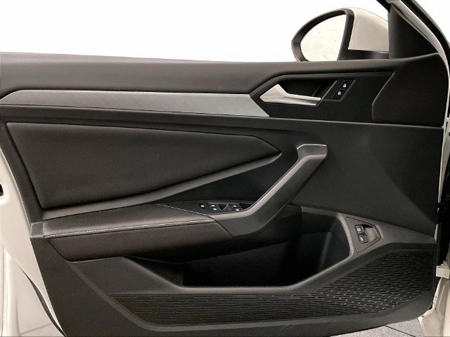 Used 2023 Volkswagen Jetta SE w/ Panoramic Sunroof Package FWD image 22