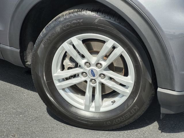 Certified 2023 Ford Explorer XLT RWD image 10
