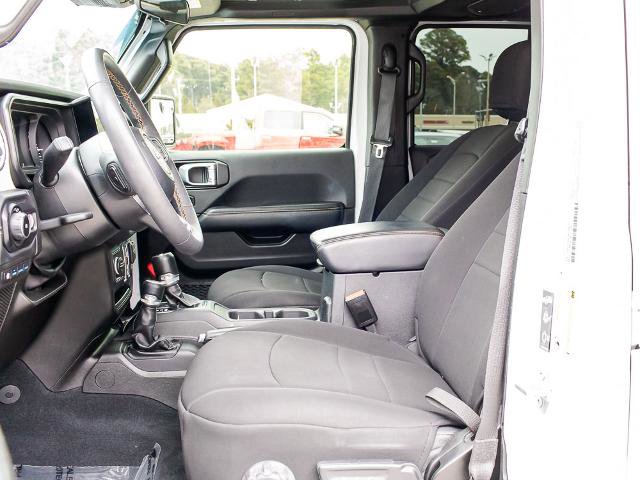 Used 2024 Jeep Wrangler Unlimited Sahara AWD/4WD image 18