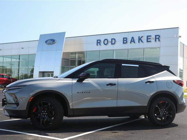 Used 2023 Chevrolet Blazer LT w/ Convenience Package FWD image 3