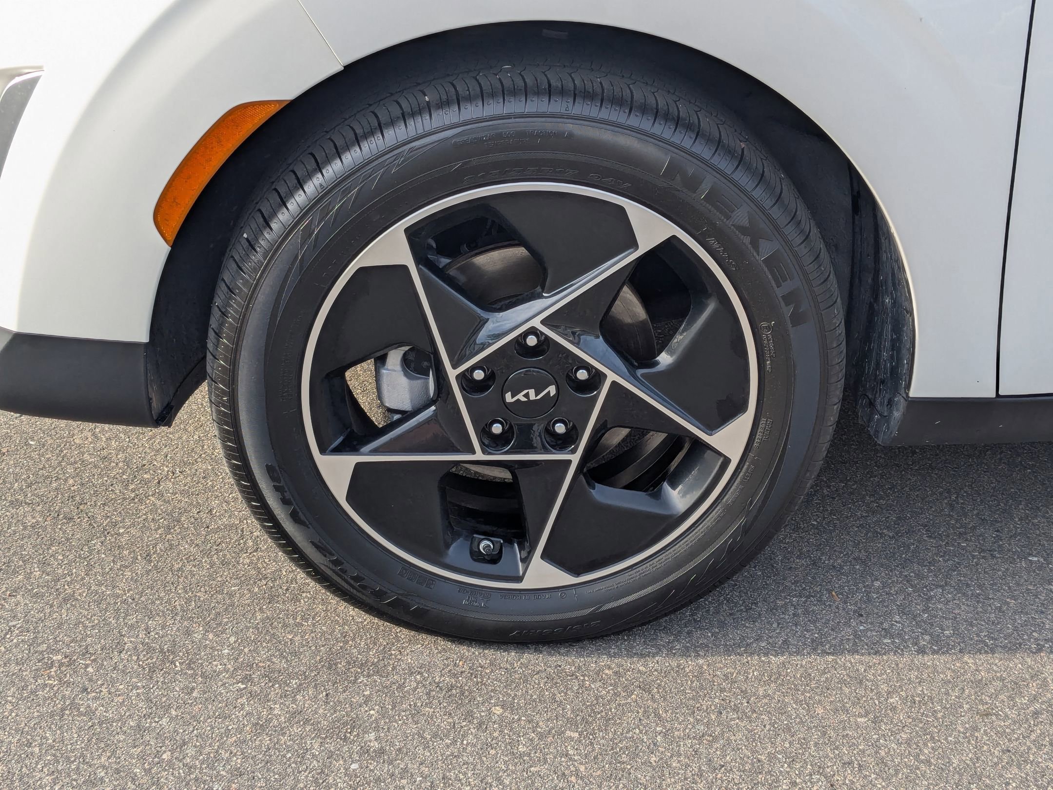 Used 2024 Kia Soul EX FWD image 10