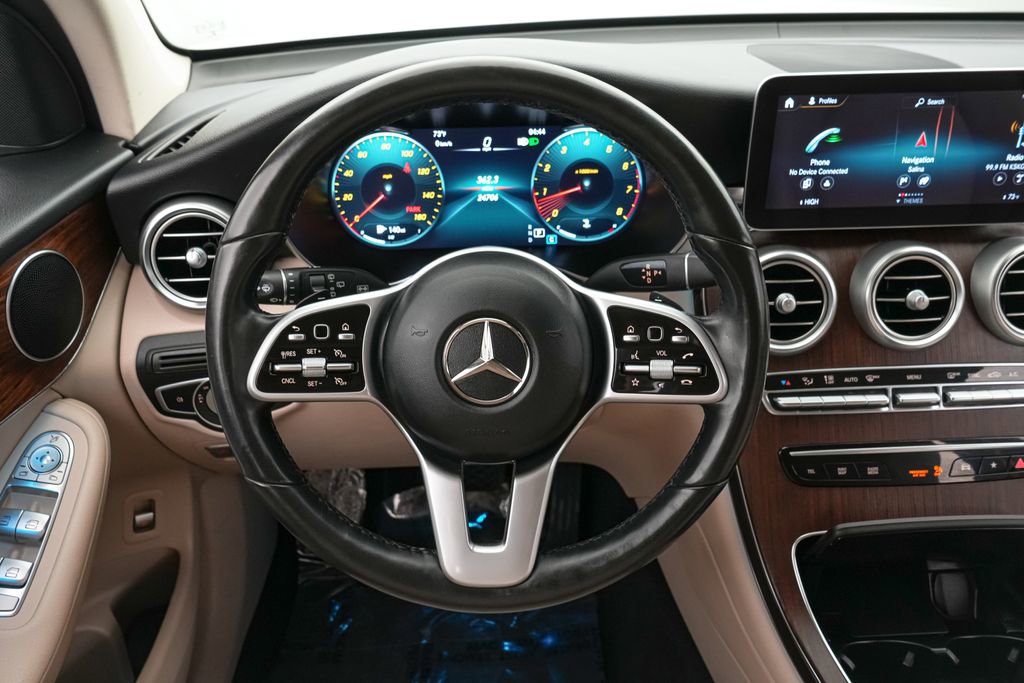Used 2022 Mercedes-Benz GLC 300 4MATIC image 16