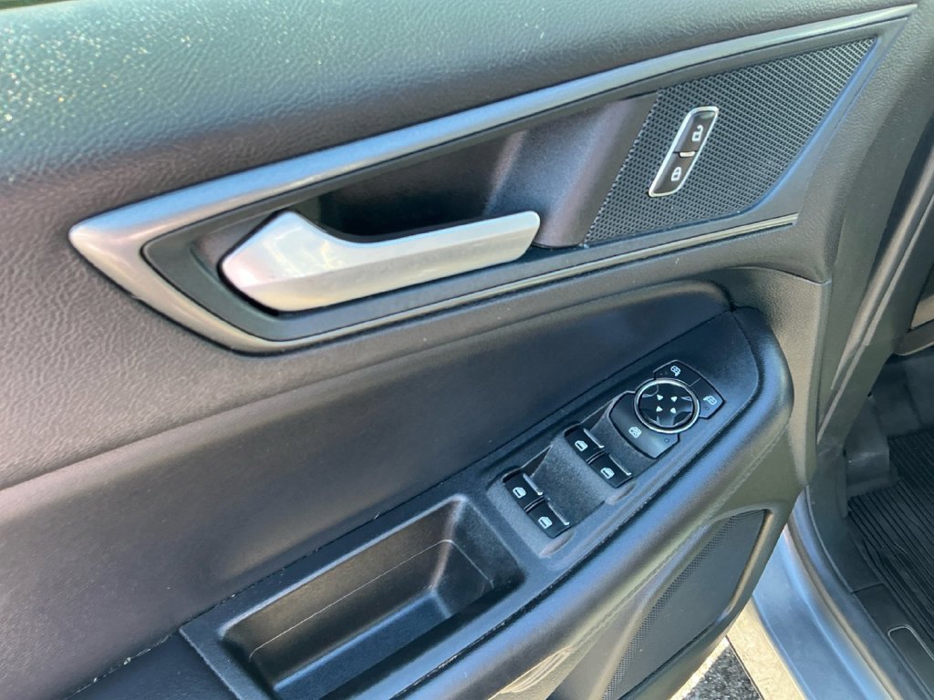 Certified 2024 Ford Edge SE AWD/4WD image 16