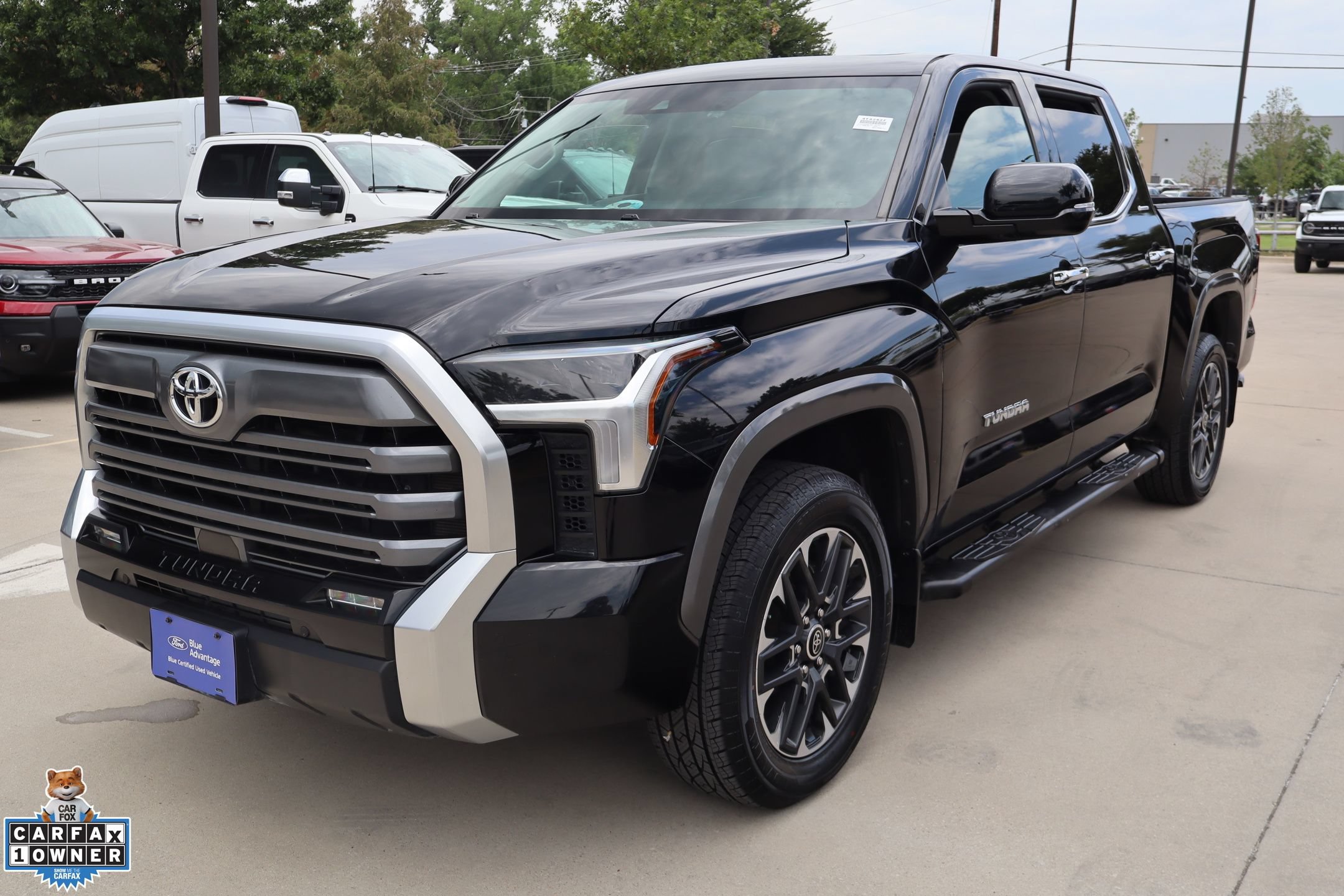 Used 2024 Toyota Tundra Limited w/ Power Package AWD/4WD image 8