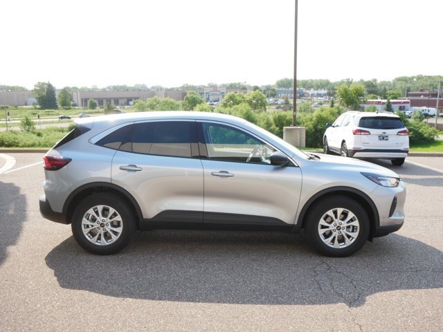 Certified 2023 Ford Escape Active AWD/4WD image 4