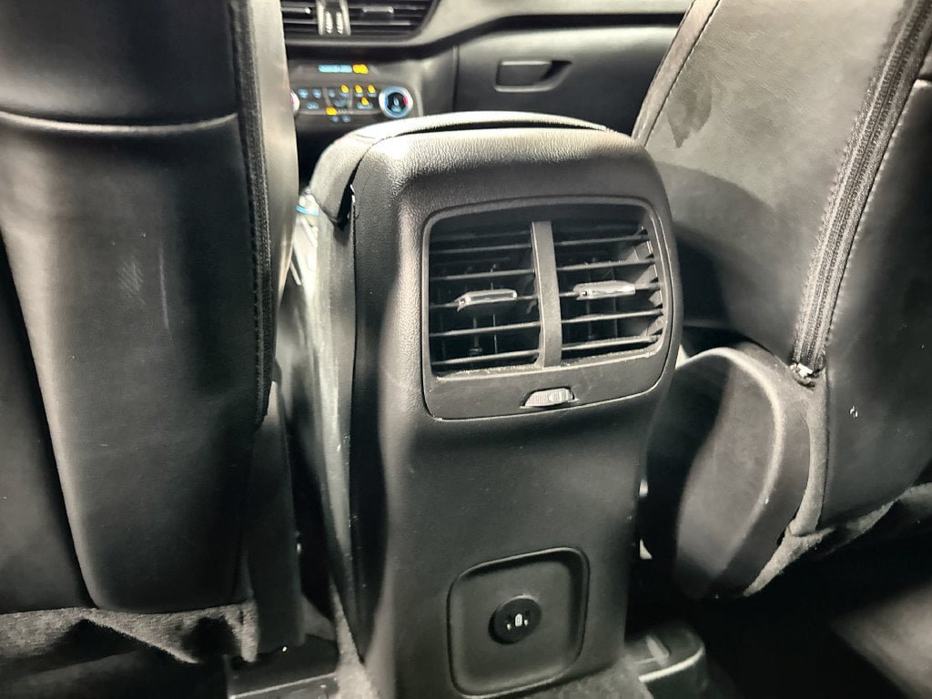 Certified 2025 Ford Escape ST-Line FWD image 27