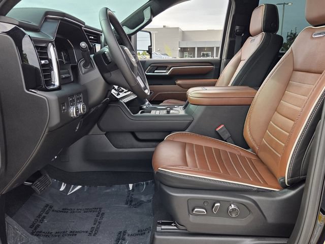 Used 2025 GMC Sierra 3500 Denali Ultimate AWD/4WD image 12