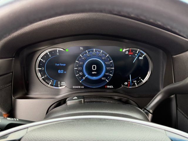 Used 2017 Cadillac Escalade Luxury AWD/4WD image 6