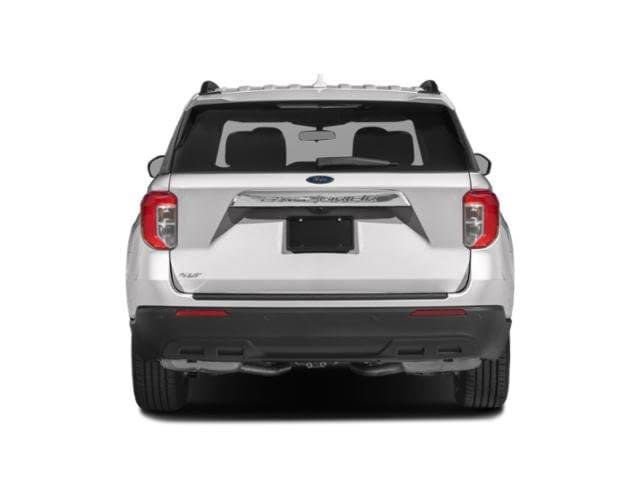 Certified 2023 Ford Explorer XLT w/ Equipment Group 202A AWD/4WD image 5