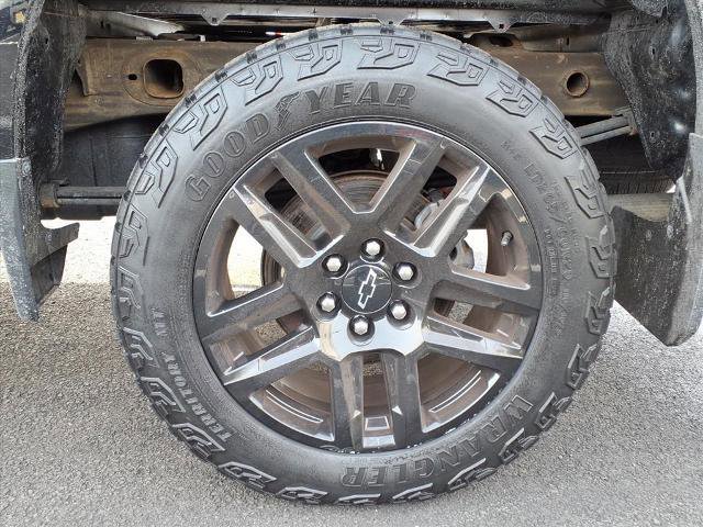 Used 2021 Chevrolet Silverado 1500 LT Trail Boss w/ Convenience Package II image 26