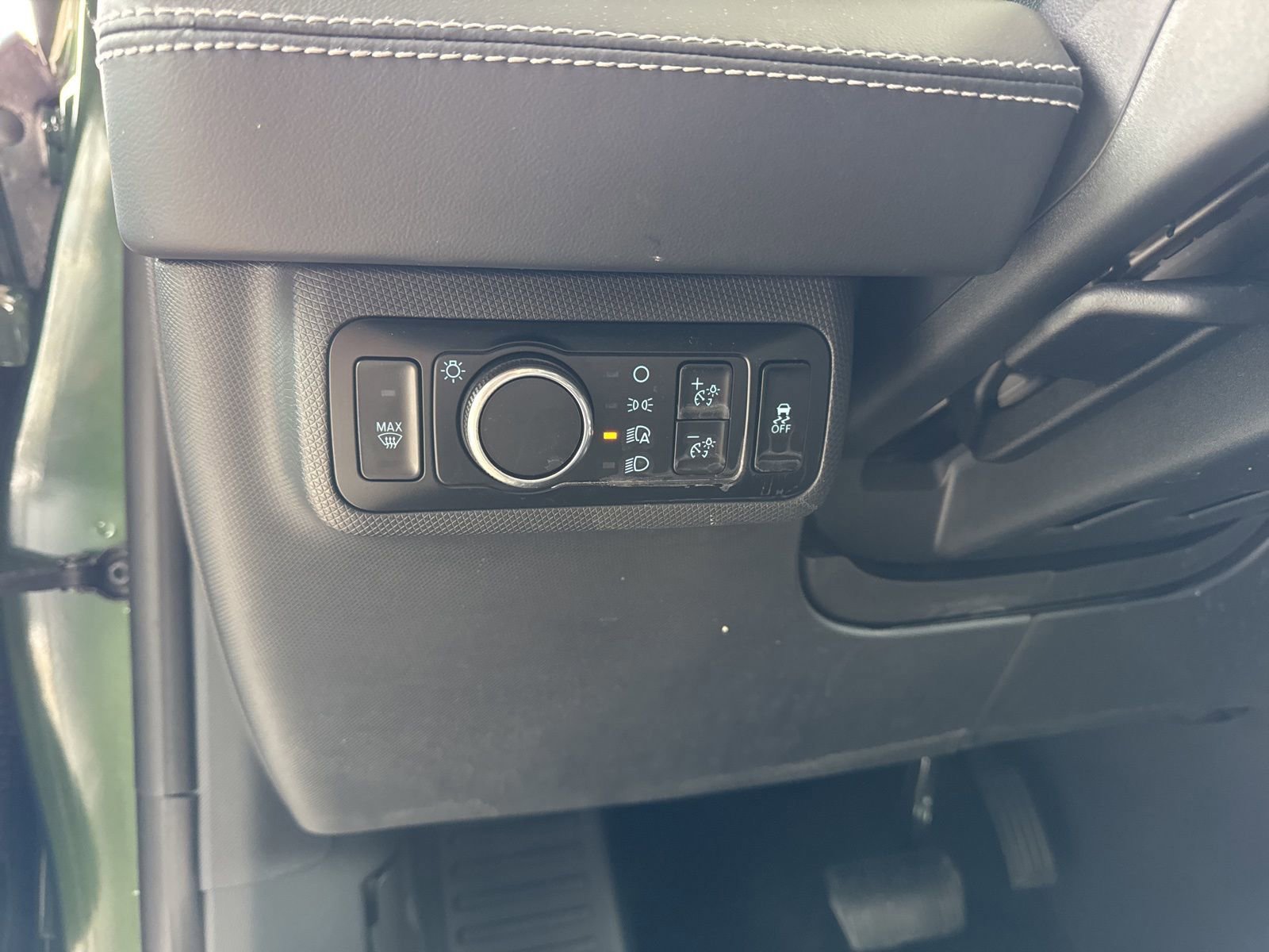 Certified 2025 Ford Mustang Mach-E Premium image 25