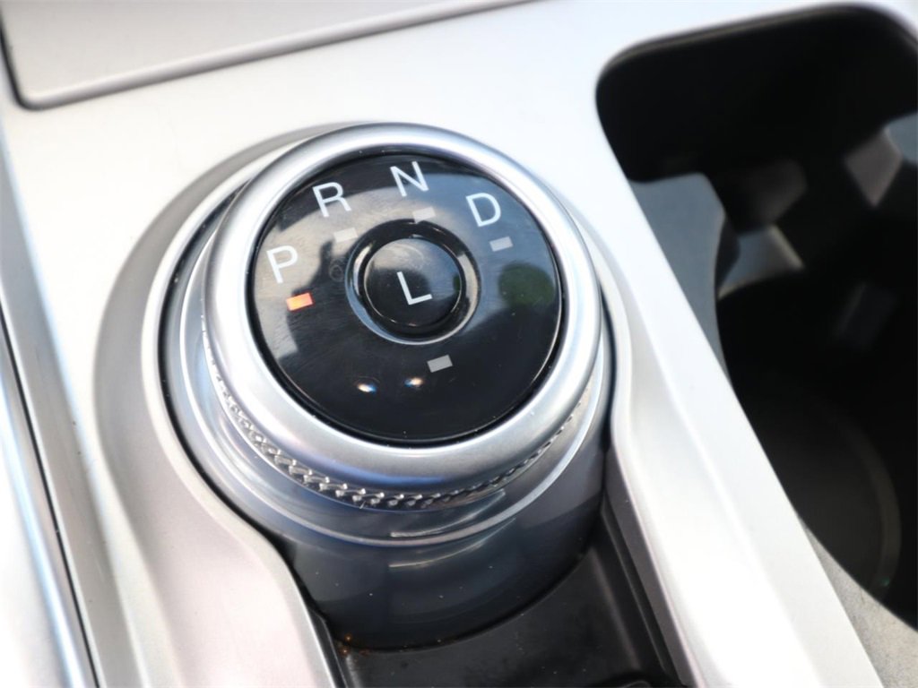 Certified 2022 Ford Explorer XLT w/ Equipment Group 202A image 19