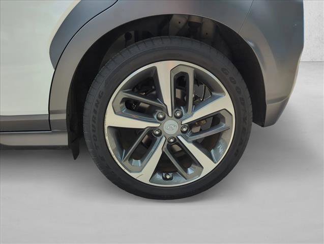 Used 2021 Hyundai Kona Limited image 30