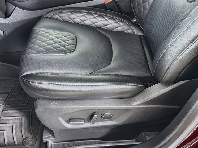 Certified 2023 Ford Edge Titanium w/ Equipment Group 301A AWD/4WD image 23