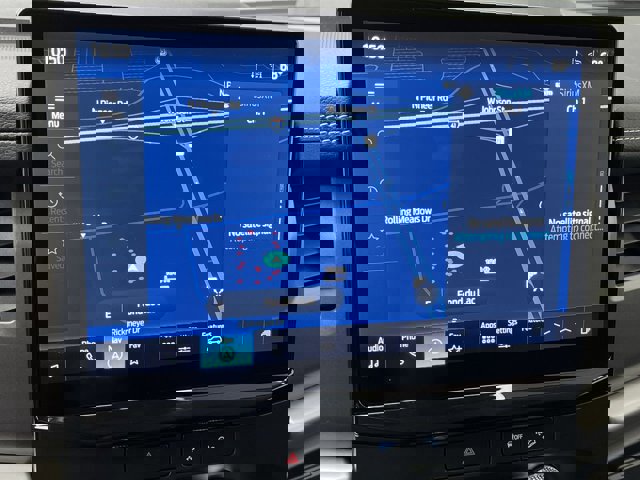 Certified 2022 Ford Expedition XLT image 12