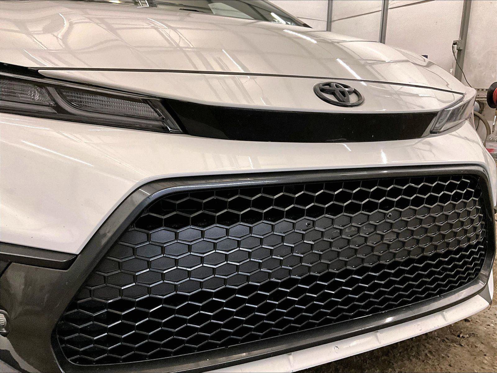 Used 2020 Toyota Corolla XSE FWD image 29