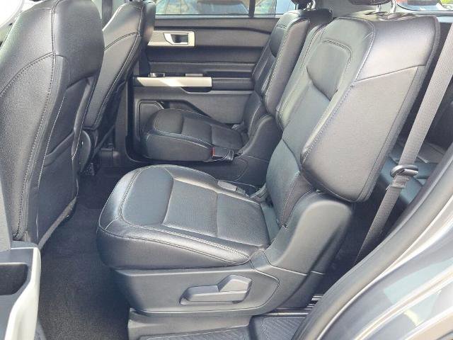 Certified 2021 Ford Explorer Limited w/ Equipment Group 301A image 18
