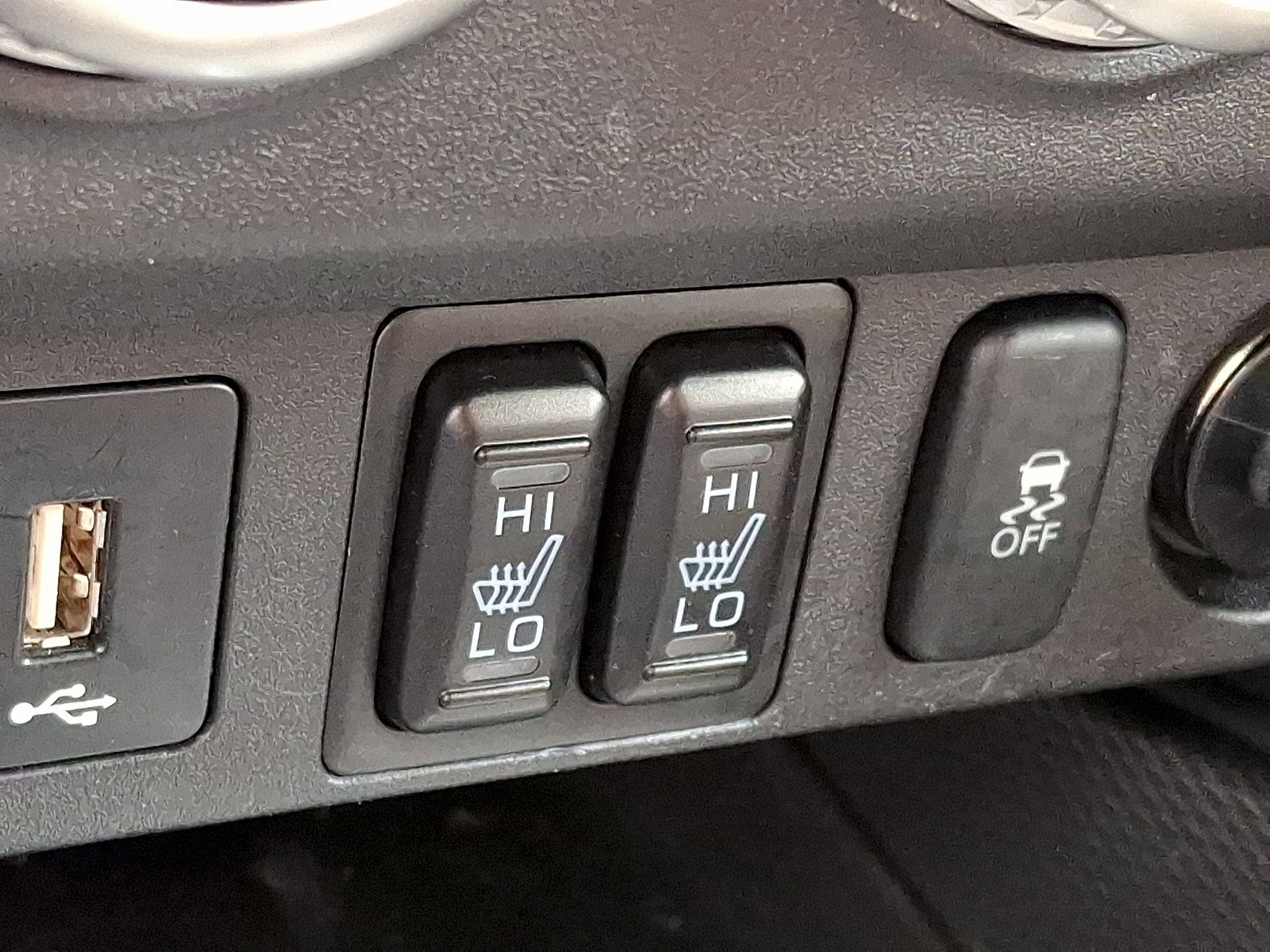 Used 2025 Mitsubishi Outlander Sport SE AWD/4WD image 23