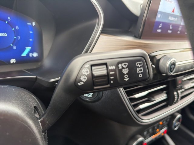 Certified 2020 Ford Escape Titanium image 23