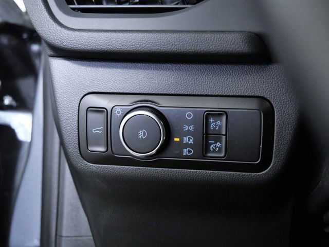 Certified 2025 Ford Escape Platinum AWD/4WD image 23