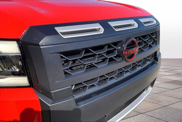 Used 2025 Nissan Frontier PRO-4X AWD/4WD image 31