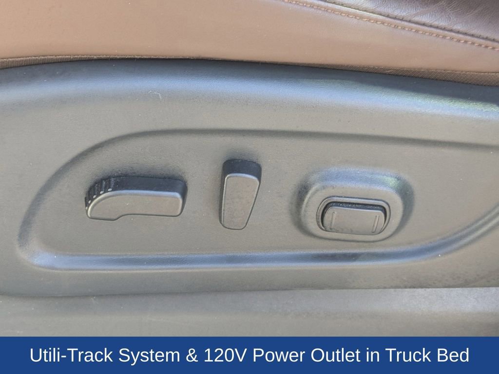 Used 2024 Nissan Titan Platinum Reserve w/ Moonroof Package image 16