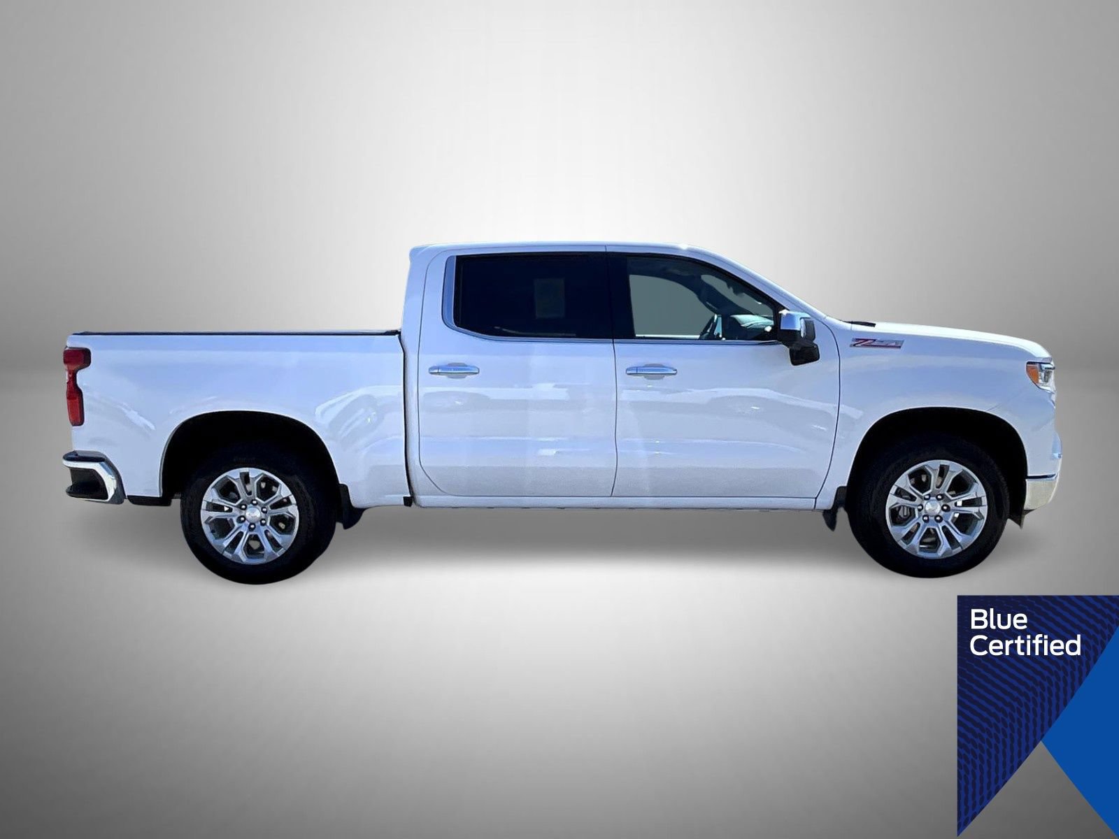 Used 2024 Chevrolet Silverado 1500 LTZ AWD/4WD image 4