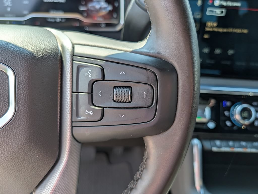 Used 2025 GMC Sierra 2500 Denali AWD/4WD image 9