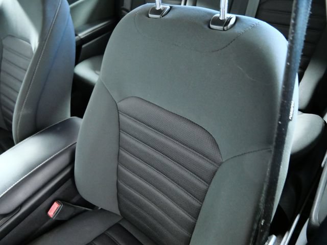 Certified 2017 Ford Fusion SE w/ Fusion SE Technology Package FWD image 17
