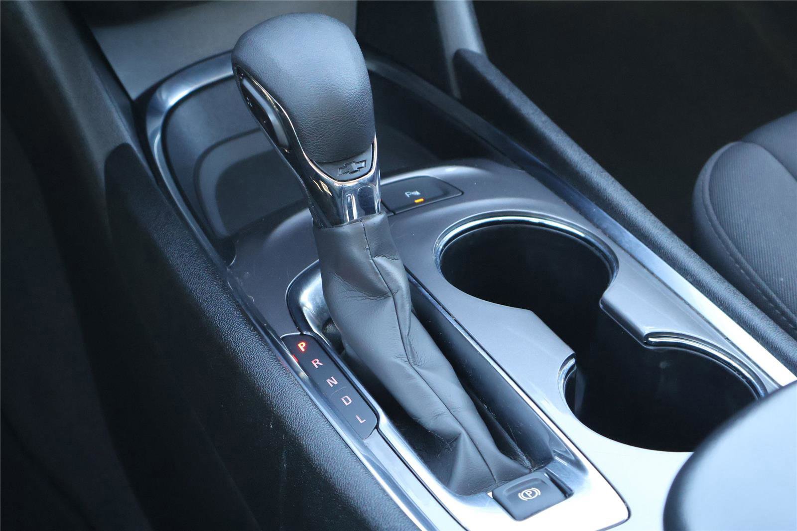 Used 2024 Chevrolet Malibu LT image 25