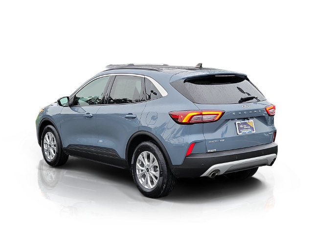 Certified 2023 Ford Escape Active w/ Tech Pack #1 AWD/4WD image 5