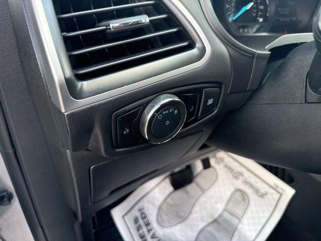 Certified 2024 Ford Edge SE image 25