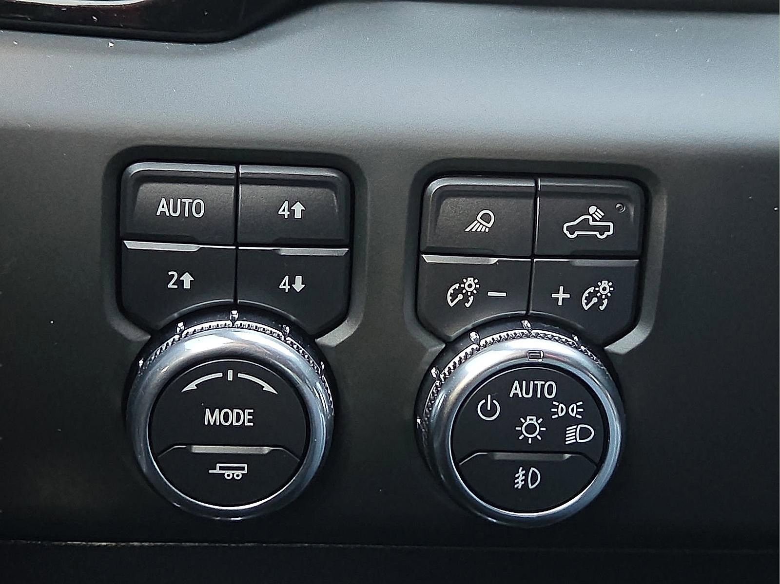 Used 2025 GMC Sierra 2500 AT4 w/ AT4 Premium Plus Package image 22