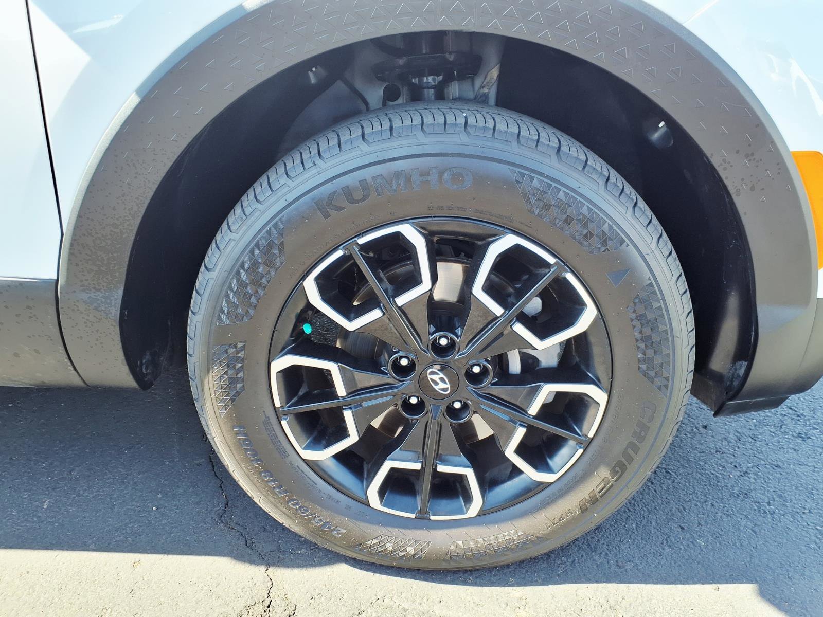 Used 2022 Hyundai Santa Cruz SEL FWD image 9
