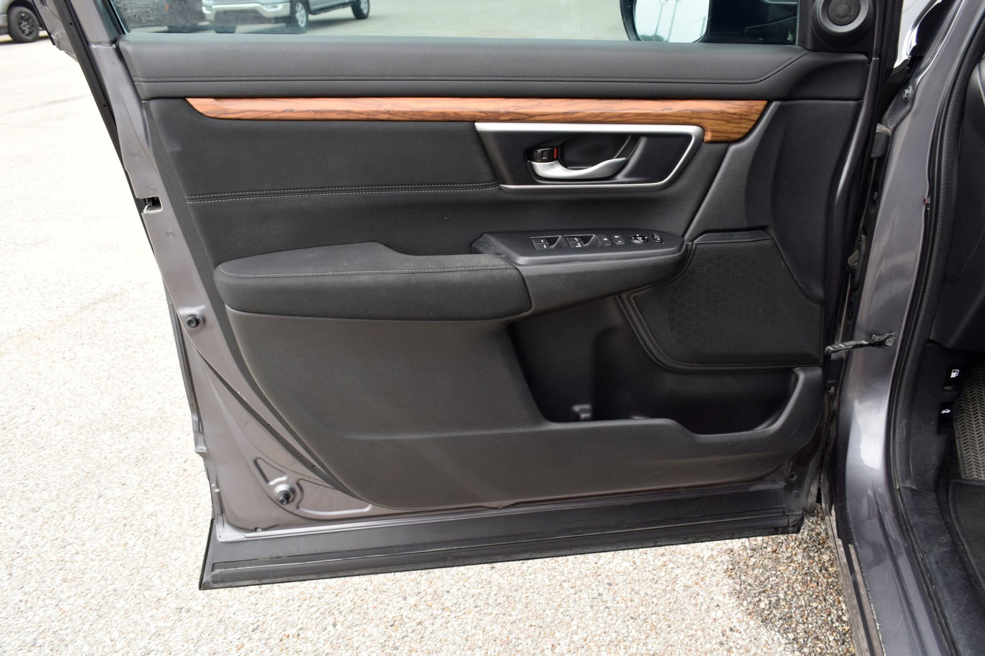 Used 2020 Honda CR-V EX image 19