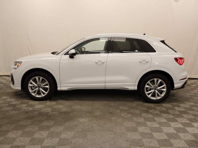 Used 2024 Audi Q3 2.0T Premium Plus AWD/4WD image 12