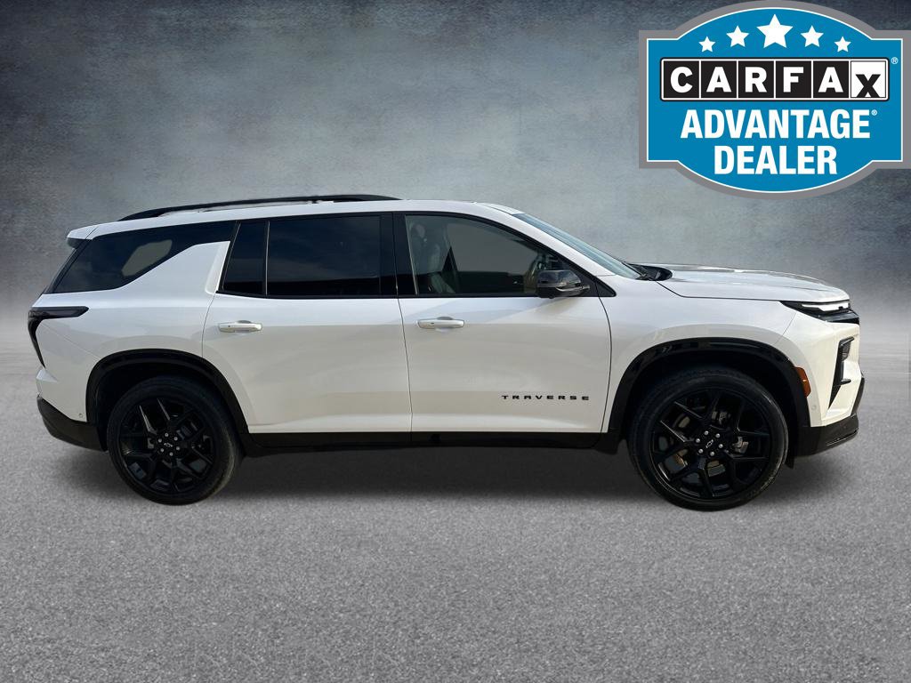 Used 2025 Chevrolet Traverse RS w/ LPO, Floor Liner Package