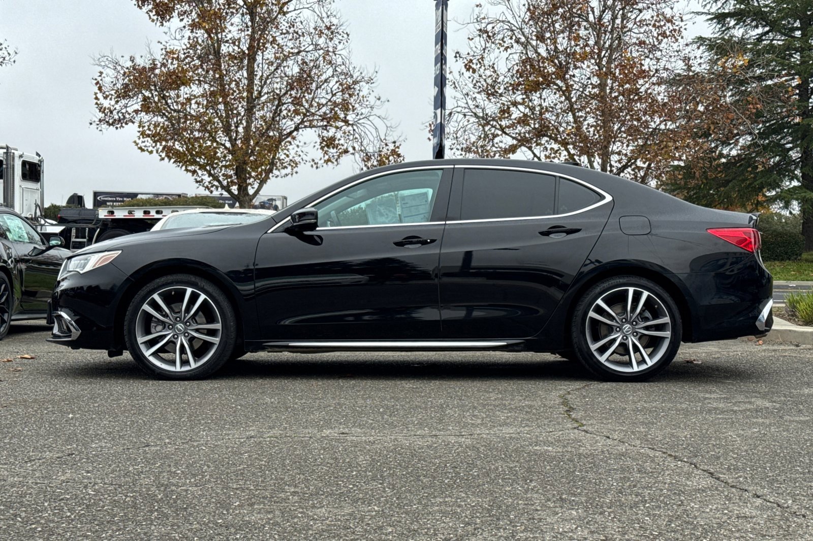 Used 2019 Acura TLX 3.5L Advance Pkg image 7
